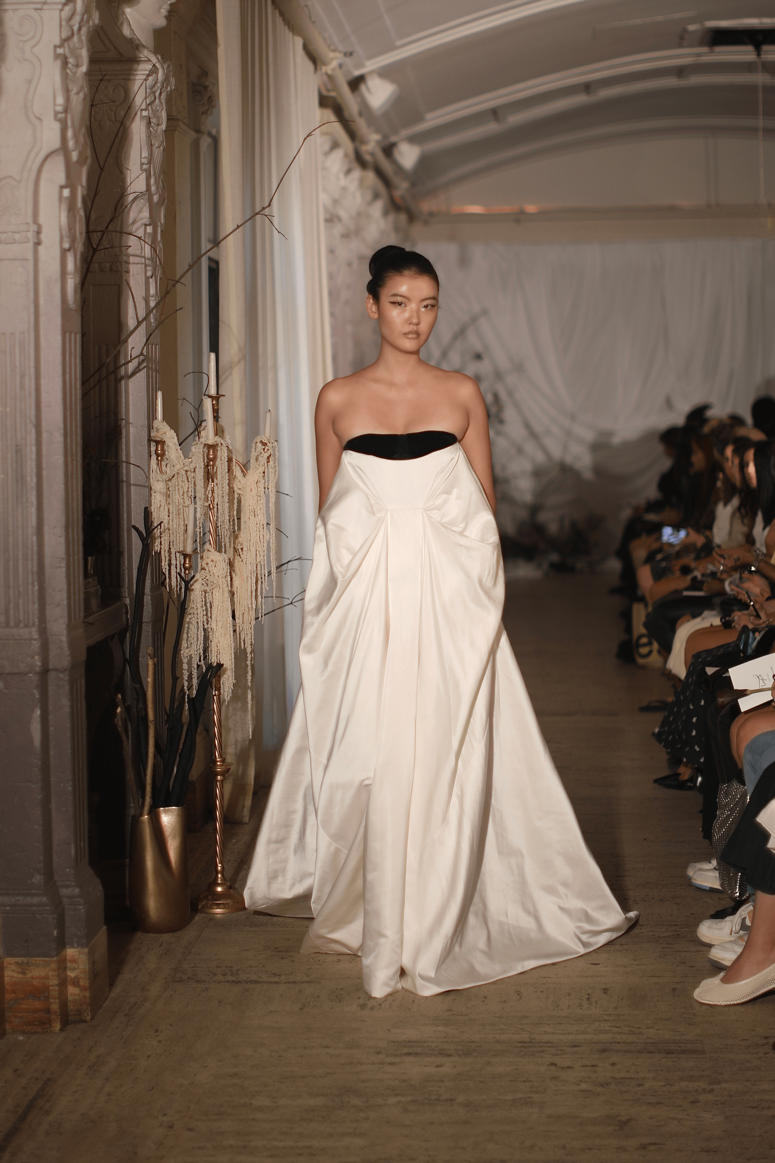 RUNWAY SS27